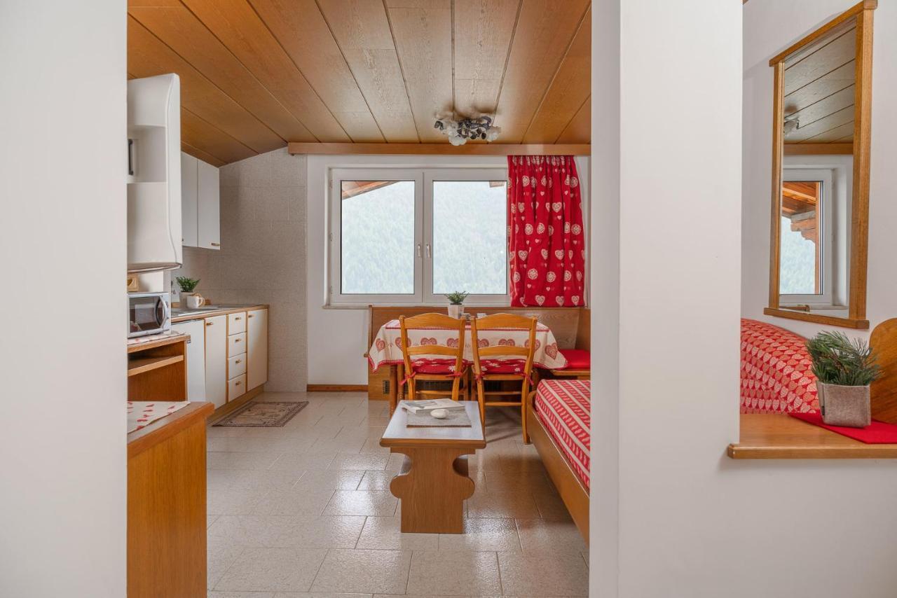 A. Paolo Apartments Vigo di Fassa Kültér fotó