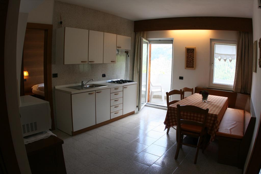 A. Paolo Apartments Vigo di Fassa Kültér fotó