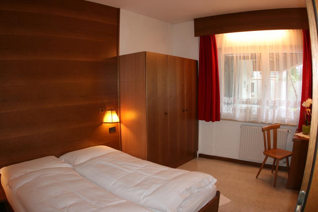 A. Paolo Apartments Vigo di Fassa Kültér fotó
