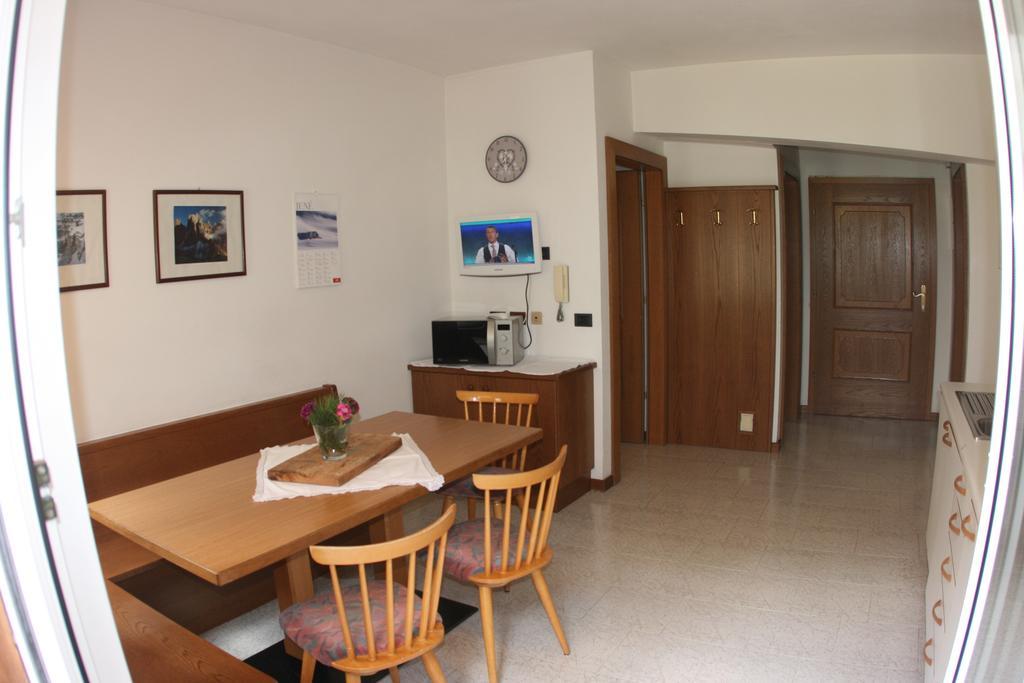 A. Paolo Apartments Vigo di Fassa Kültér fotó